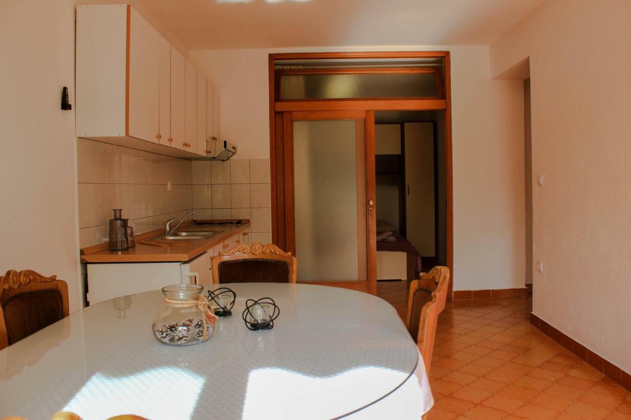Apartments Pino ماكارسكا المظهر الخارجي الصورة