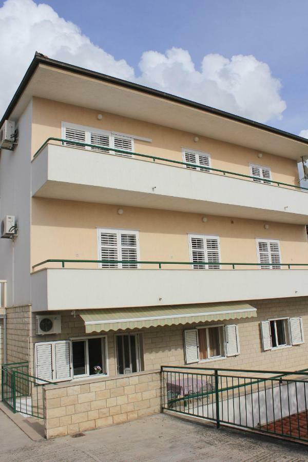 Apartments Pino ماكارسكا المظهر الخارجي الصورة