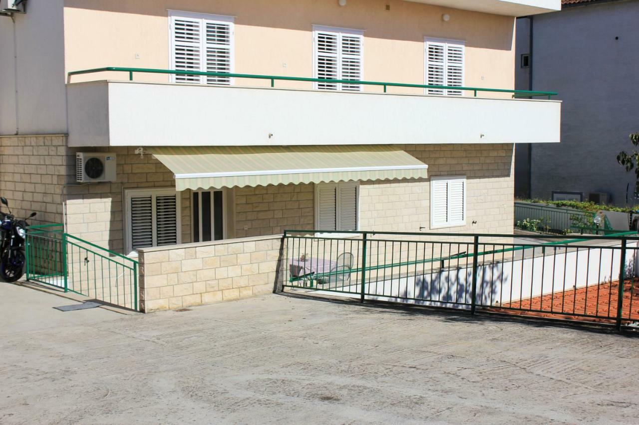 Apartments Pino ماكارسكا المظهر الخارجي الصورة